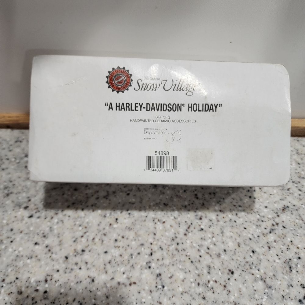 Harley-Davidson X Dept 56 "A Harley-Davidson Holiday" 2pc Ceramic Accessories
